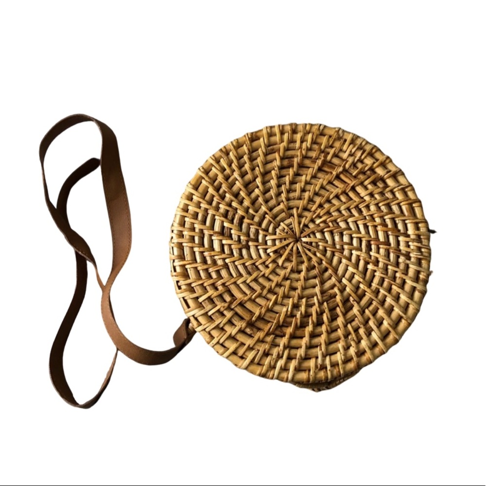 Rattan round bag